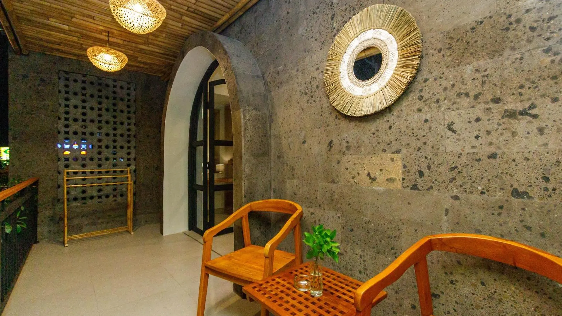 Tubobi House Apartment Ubud